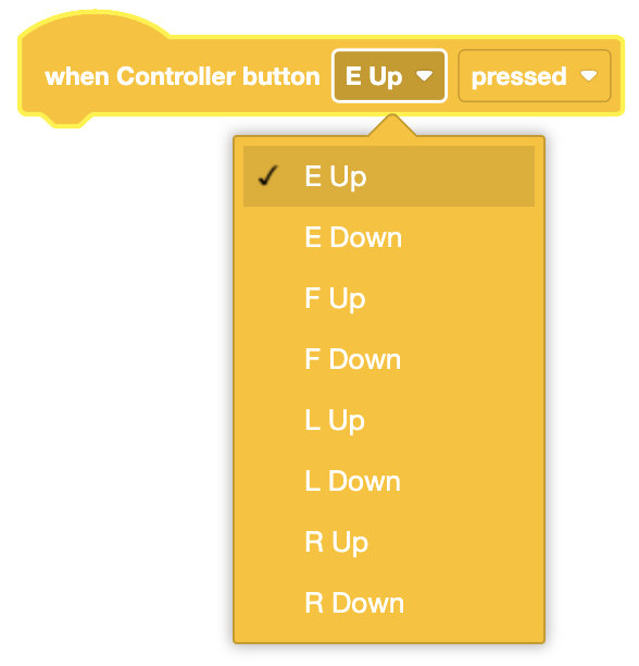Un bloque amarillo con muescas etiquetado 'cuando se presiona el botón E Arriba del controlador' con un menú desplegable expandido, que muestra varias opciones de botones como 'E Arriba', 'E Abajo', 'F Arriba', 'F Abajo', 'L Arriba', 'L Abajo', 'R Arriba' y 'R Abajo', con 'E Arriba' seleccionado.